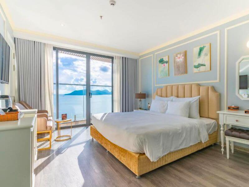 Deluxe Double/Twin Room with Ocean View